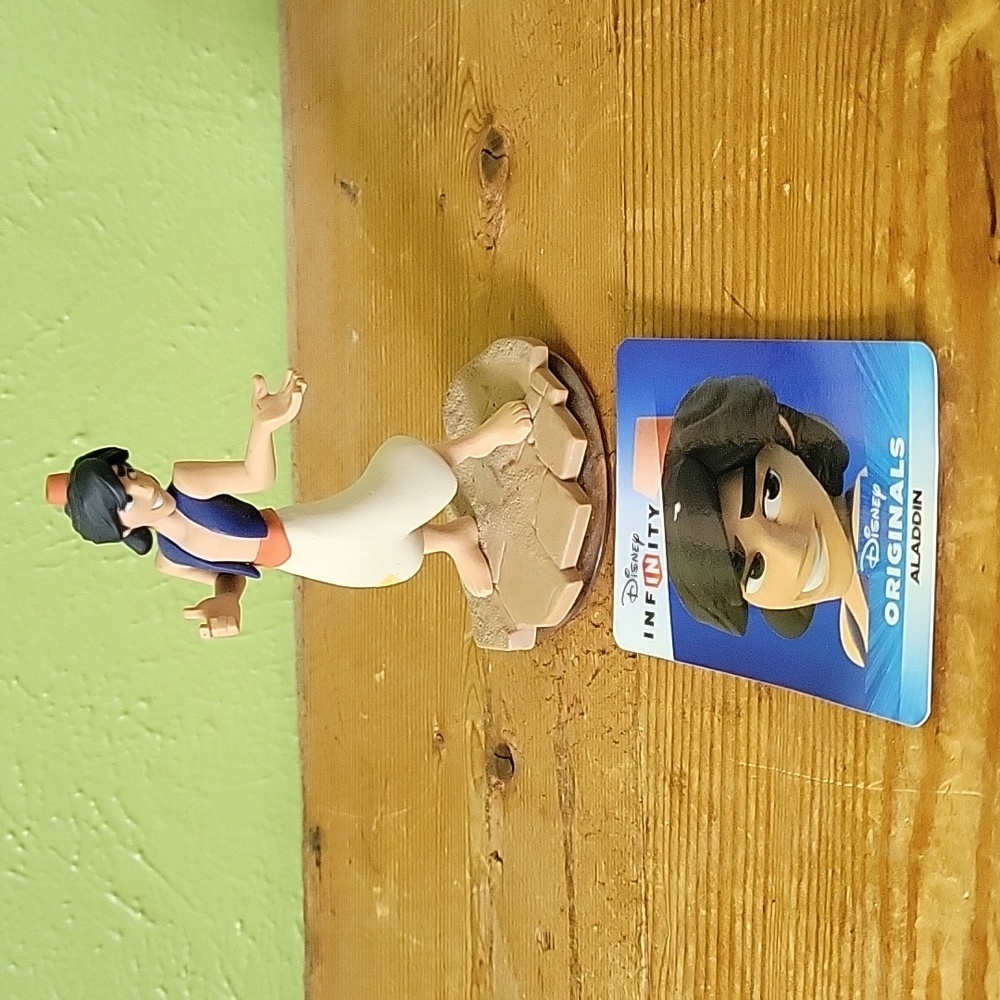 Aladdin Disney Infinity Character